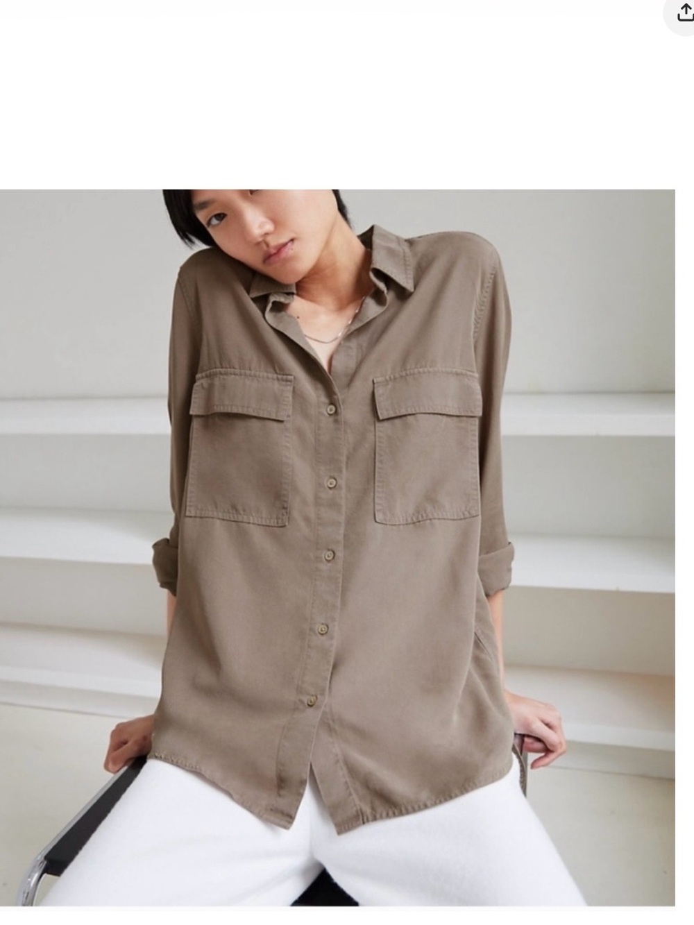 Aritzia Relaxed Button-Down Shirt in Taupe Brown